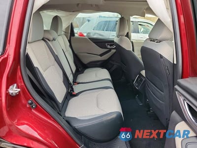 Zdjęcie 11 z 13 samochodu: 2023 SUBARU FORESTER PREMIUM VIN:JF2SKAEC2PH446207 - miniatura