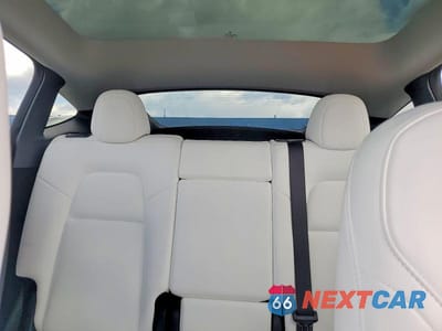 Zdjęcie 10 z 12 samochodu: 2023 TESLA MODEL Y VIN:7SAYGDEF4PF830224 - miniatura