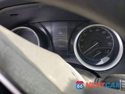 Zdjęcie 9 z 12 samochodu: 2022 TOYOTA CAMRY HYBRID LE VIN:4T1C31AK6NU580876 - miniatura