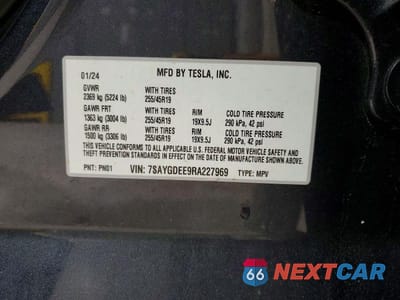 Zdjęcie 13 z 13 samochodu: 2024 TESLA MODEL Y VIN:7SAYGDEE9RA227969 - miniatura