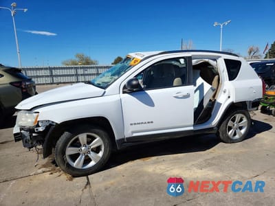2013 JEEP COMPASS LATITUDE 1C4NJDEB9DD165418 - główne zdjęcie licytacji z USA - miniatura