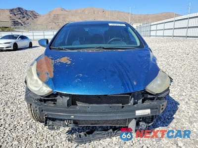 Piąte zdjęcie samochodu w środku: 2016 HYUNDAI ELANTRA SE VIN:KMHDH4AE5GU649254 - miniatura