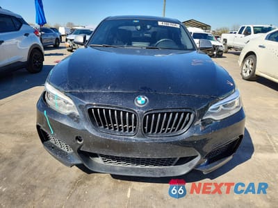 Piąte zdjęcie samochodu w środku: 2016 BMW M235I VIN:WBA1J7C59GV360427 - miniatura