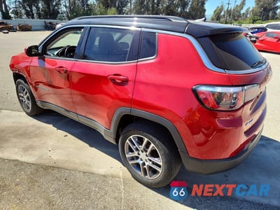 Drugie zdjęcie samochodu z przodu: 2020 JEEP COMPASS LATITUDE VIN:3C4NJDBB4LT228213 - miniatura