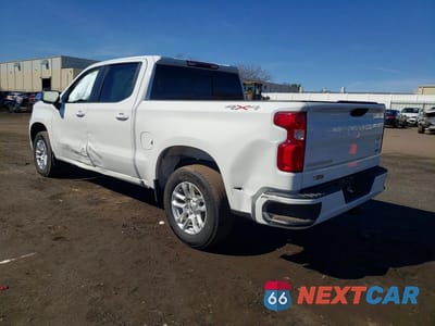 Drugie zdjęcie samochodu z przodu: 2024 CHEVROLET SILVERADO K1500 RST VIN:1GCUDEED9RZ145139 - miniatura