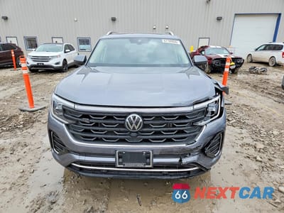 Piąte zdjęcie samochodu w środku: 2024 VOLKSWAGEN ATLAS SEL PREMIUM R-LINE VIN:1V2FR2CA1RC525529 - miniatura