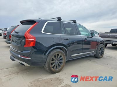 Trzecie zdjęcie samochodu z tyłu: 2018 VOLVO XC90 T6 VIN:YV4A22PLXJ1215940 - miniatura