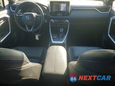Zdjęcie 8 z 14 samochodu: 2021 TOYOTA RAV4 HYBRID XSE VIN:2T3E6RFV4MW006638 - miniatura