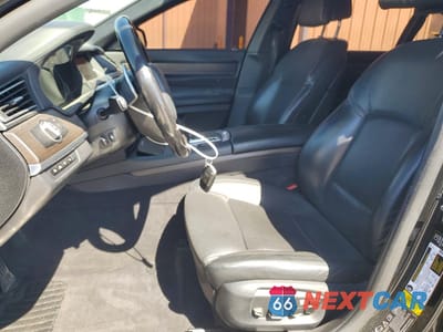 Zdjęcie 7 z 13 samochodu: 2015 BMW 750 LXI VIN:WBAYF8C57FD654550 - miniatura