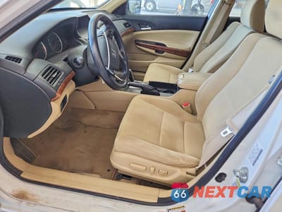 Zdjęcie 7 z 12 samochodu: 2011 HONDA ACCORD EX VIN:1HGCP3F73BA029196 - miniatura