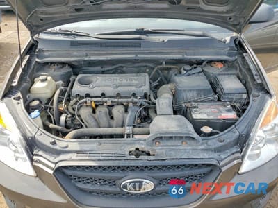 Zdjęcie 11 z 12 samochodu: 2010 KIA RONDO LX VIN:KNAHG8A80A7302105 - miniatura