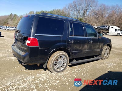 Trzecie zdjęcie samochodu z tyłu: 2010 LINCOLN NAVIGATOR VIN:5LMJJ2J50AEJ04735 - miniatura