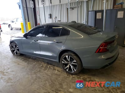 Drugie zdjęcie samochodu z przodu: 2024 VOLVO S60 CORE VIN:7JRL12FK0RG320231 - miniatura