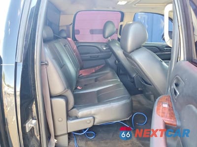 Zdjęcie 10 z 12 samochodu: 2011 CHEVROLET SILVERADO K1500 LTZ VIN:3GCPKTE35BG261037 - miniatura