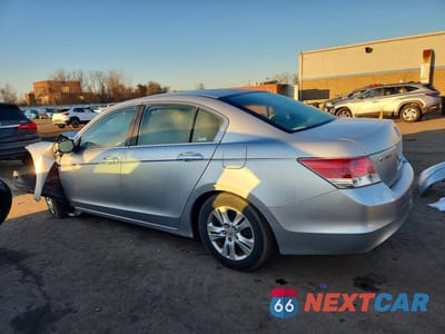 Drugie zdjęcie samochodu z przodu: 2008 HONDA ACCORD LXP VIN:1HGCP264X8A058770 - miniatura