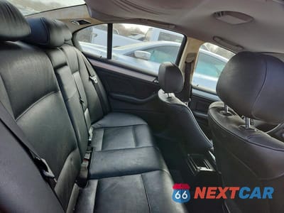 Zdjęcie 10 z 13 samochodu: 2004 BMW 325 XI VIN:WBAEU33434PF62000 - miniatura