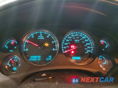 Zdjęcie 9 z 12 samochodu: 2011 CHEVROLET TAHOE C1500 LS VIN:1GNSCAE01BR243059 - miniatura