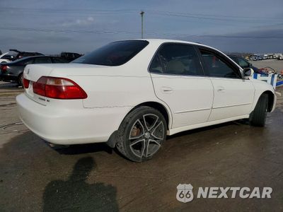 Trzecie zdjęcie samochodu z tyłu: 1999 HONDA ACCORD EX VIN:1HGCG5658XA160383 - miniatura