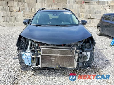 Piąte zdjęcie samochodu w środku: 2016 TOYOTA RAV4 HYBRID LIMITED VIN:JTMDJREV3GD021578 - miniatura