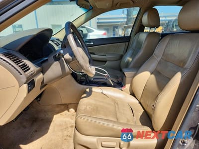 Zdjęcie 7 z 12 samochodu: 2007 HONDA ACCORD EX VIN:1HGCM66547A001696 - miniatura