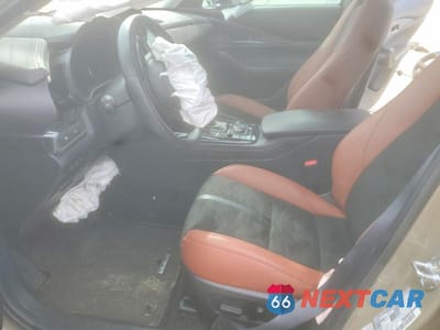 Zdjęcie 7 z 12 samochodu: 2024 MAZDA CX-30 CARBON TURBO VIN:3MVDMBXYXRM629738 - miniatura