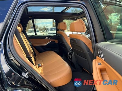 Zdjęcie 6 z 10 samochodu: 2022 BMW X5 XDRIVE45E VIN:5UXTA6C00N9M00991 - miniatura