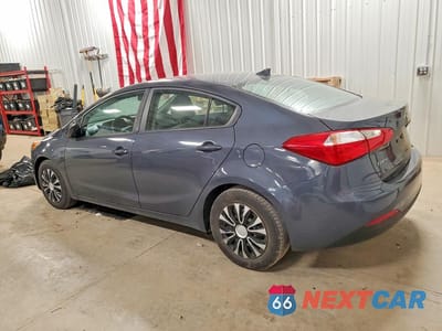 Drugie zdjęcie samochodu z przodu: 2016 KIA FORTE LX VIN:KNAFX4A60G5521214 - miniatura