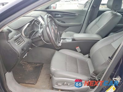 Zdjęcie 7 z 12 samochodu: 2017 CHEVROLET IMPALA LT VIN:1G1105S3XHU192212 - miniatura