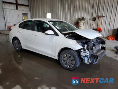 Czwarte zdjęcie samochodu z boku: 2019 KIA RIO S VIN:3KPA24AB0KE158645 - miniatura