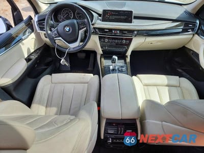 Zdjęcie 8 z 12 samochodu: 2016 BMW X5 XDRIVE35I VIN:5UXKR0C59G0P24462 - miniatura
