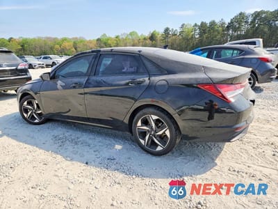 Drugie zdjęcie samochodu z przodu: 2023 HYUNDAI ELANTRA SEL VIN:KMHLS4AG7PU526148 - miniatura