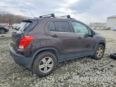 Trzecie zdjęcie samochodu z tyłu: 2016 CHEVROLET TRAX 1LT VIN:KL7CJPSB6GB605525 - miniatura