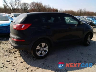 Piąte zdjęcie samochodu w środku: 2013 KIA SPORTAGE LX VIN:KNDPB3A2XD7538650 - miniatura