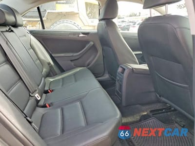 Zdjęcie 10 z 11 samochodu: 2012 VOLKSWAGEN JETTA VIN:3VWDP7AJ8CM368986 - miniatura