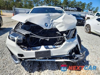 Piąte zdjęcie samochodu w środku: 2021 BMW X6 SDRIVE 40I VIN:5UXCY4C06M9G35025 - miniatura