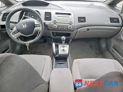 Zdjęcie 8 z 12 samochodu: 2006 HONDA CIVIC EX VIN:2HGFA16886H523783 - miniatura