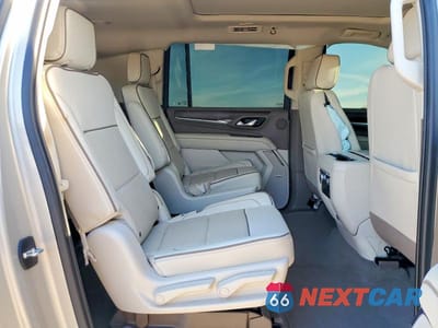 Zdjęcie 11 z 13 samochodu: 2023 GMC YUKON XL DENALI VIN:1GKS1JKL2PR154402 - miniatura