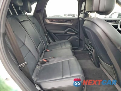 Zdjęcie 11 z 13 samochodu: 2024 PORSCHE CAYENNE VIN:WP1AA2AY4RDA08771 - miniatura