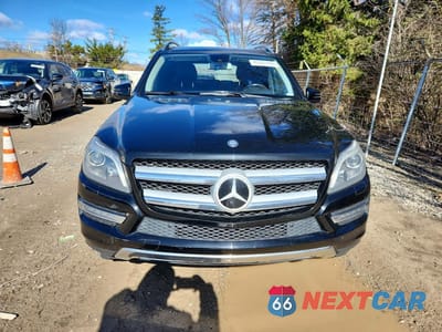 Piąte zdjęcie samochodu w środku: 2014 MERCEDES-BENZ GL 450 4MATIC VIN:4JGDF7CEXEA334081 - miniatura