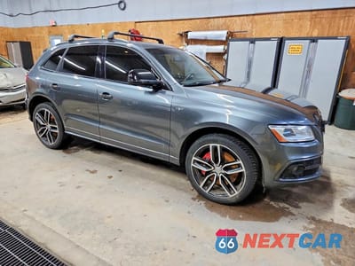 Czwarte zdjęcie samochodu z boku: 2017 AUDI SQ5 PREMIUM PLUS VIN:WA1CCAFP1HA006520 - miniatura