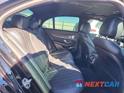 Zdjęcie 10 z 11 samochodu: 2022 MERCEDES-BENZ E 350 VIN:W1KZF8DB2NB083951 - miniatura