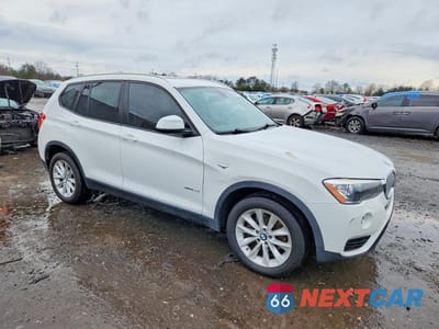 Czwarte zdjęcie samochodu z boku: 2015 BMW X3 XDRIVE28I VIN:5UXWX9C54F0D53983 - miniatura