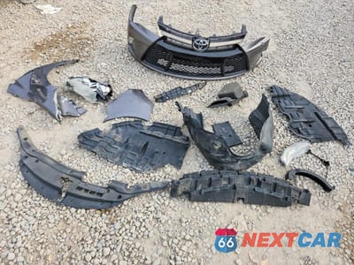 Zdjęcie 12 z 13 samochodu: 2017 TOYOTA CAMRY SE VIN:4T1BF1FK9HU331407 - miniatura