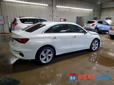 Trzecie zdjęcie samochodu z tyłu: 2023 AUDI A3 PREMIUM VIN:WAUGUDGY6PA133188 - miniatura