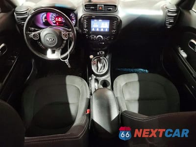 Zdjęcie 8 z 13 samochodu: 2019 KIA SOUL + VIN:KNDJP3A55K7640100 - miniatura