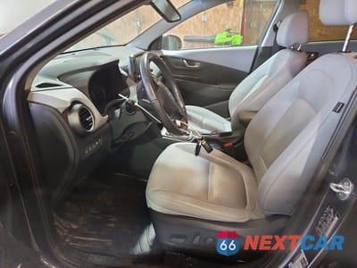 Zdjęcie 7 z 12 samochodu: 2021 HYUNDAI KONA ULTIMATE VIN:KM8K5CA55MU663208 - miniatura