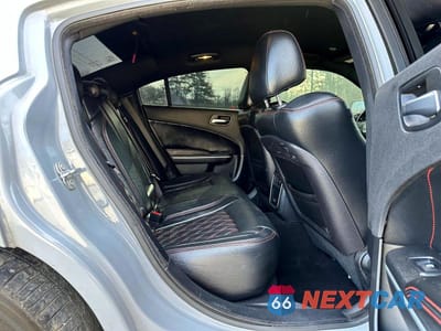 Zdjęcie 8 z 10 samochodu: 2021 DODGE CHARGER SCAT PACK VIN:2C3CDXGJXMH515487 - miniatura