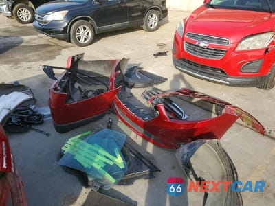 Zdjęcie 12 z 12 samochodu: 2014 FORD TAURUS SEL VIN:1FAHP2E89EG169804 - miniatura