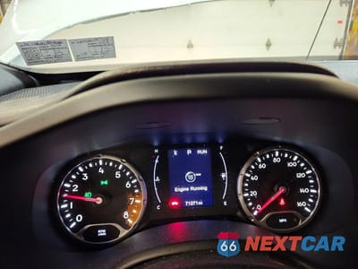Zdjęcie 9 z 13 samochodu: 2018 JEEP RENEGADE SPORT VIN:ZACCJBAB7JPH95288 - miniatura