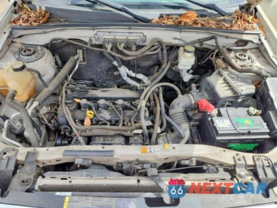 Zdjęcie 12 z 13 samochodu: 2010 MERCURY MARINER VIN:4M2CN8B71AKJ07128 - miniatura